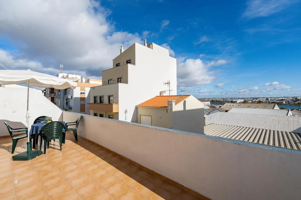 Dom Carlos - Apartamento Para 6 Com Ac E Vista Fabulosa Sobre O Rio Arade Portimao Portugal