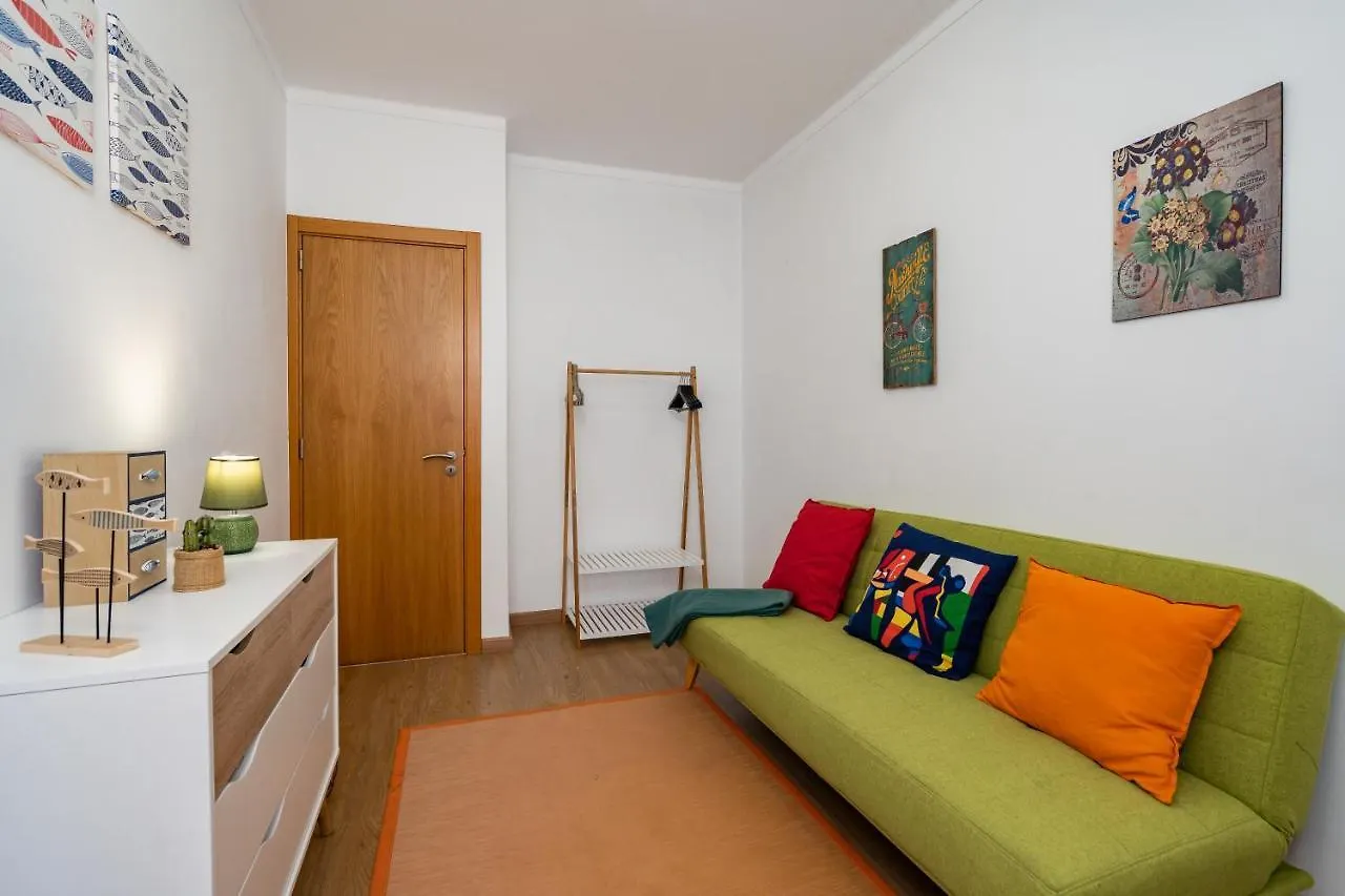 Dom Carlos - Apartamento Para 6 Com Ac E Vista Fabulosa Sobre O Rio Arade Portimão Portugal